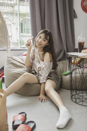 妻子在厨房被三个男人欺负的后果