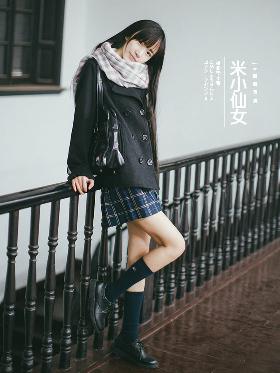 亭亭玉立四月天月色阑珊处情已晚