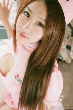 加勒比女海盗完整版