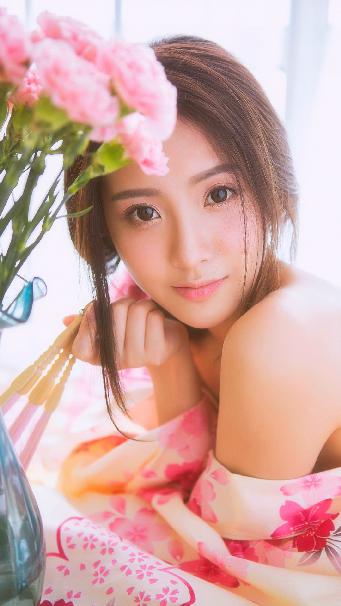 善良的女秘书的目的